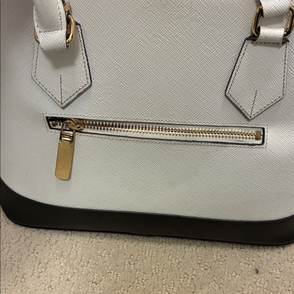 Samantha Thavasa Lady Azel 2 Way Bag👝 - Picture 7 of 8